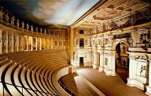 Archivo:Vicenza teatro olimpico.jpg